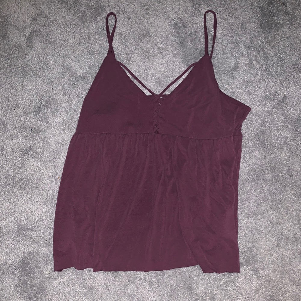 Maroon tank